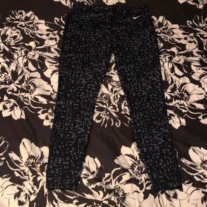 NIKE Dri-fit leggings